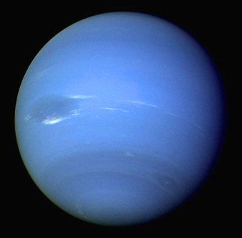 imagem do planeta Neptuno, obtida pela sonda espacial Voyager 2
