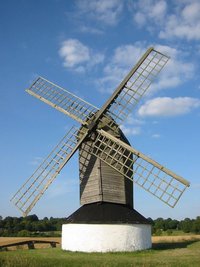 Pitstone Windmill, que se acredita ser o mais antigo moinho de vento nas ilhas britânicas