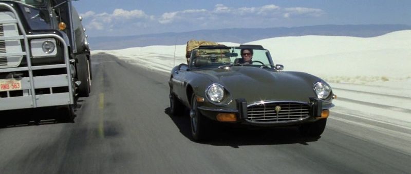 1974_Jaguar_XK-E_in_Convoy_1978