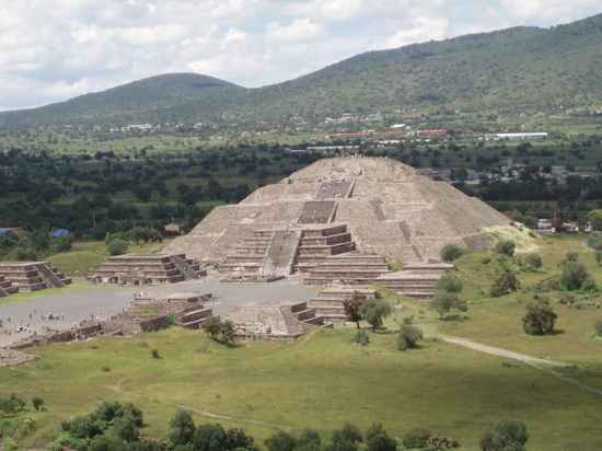 monumentos religiosos antigos