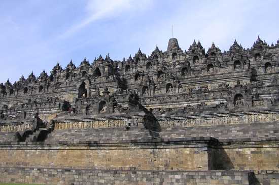 monumentos religiosos antigos