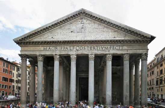 monumentos religiosos antigos