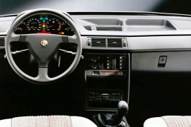 Alfa Romeo 155 1992