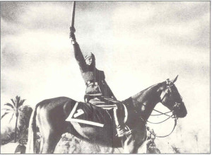 Mussolini em Trípoli. Foto publicada em 1943.